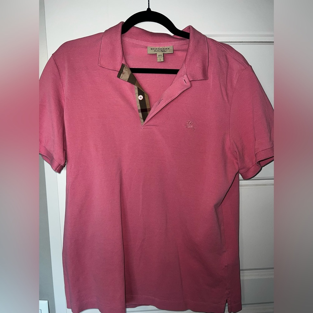 Men’s Burberry polo